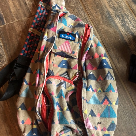 kavu mountain print